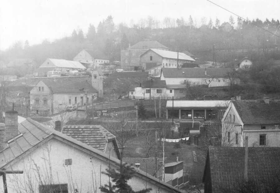 Zavřít